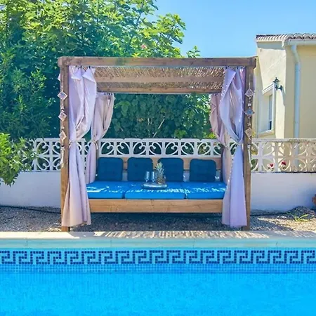 Holiday In Morayra Ferienhaus *
